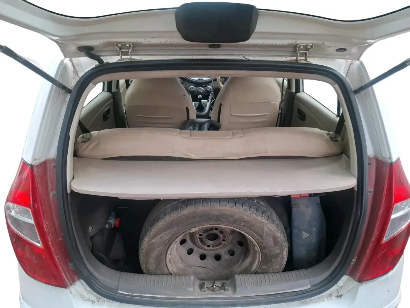 2015 Hyundai i10 MAGNA 1.1, CNG, Manual, 77,204 km, exterior