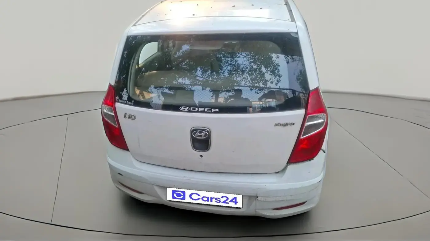 2015 Hyundai i10 MAGNA 1.1, CNG, Manual, 77,204 km, exterior
