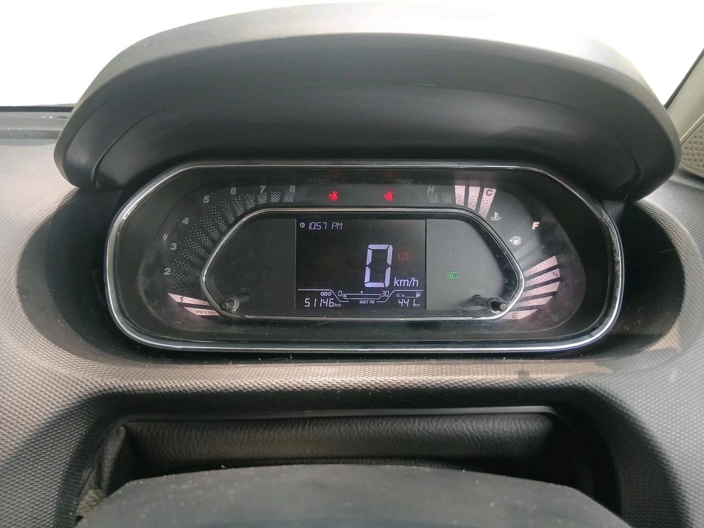 2022 Tata Tiago XZ PLUS PETROL, Petrol, Manual, 51,146 km, interior