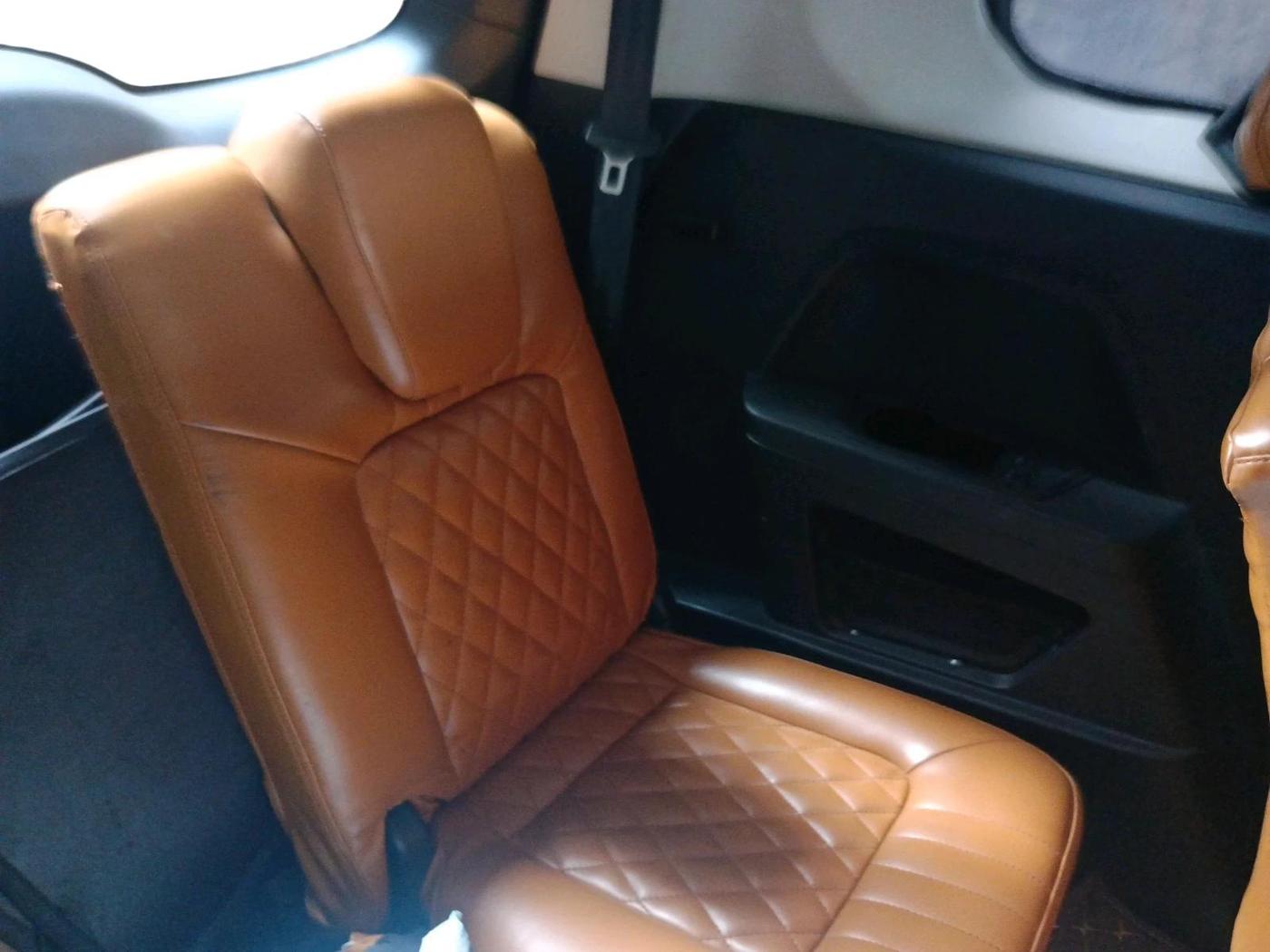 2021 Tata Safari XT PLUS, Diesel, Manual, 87,557 km, interior