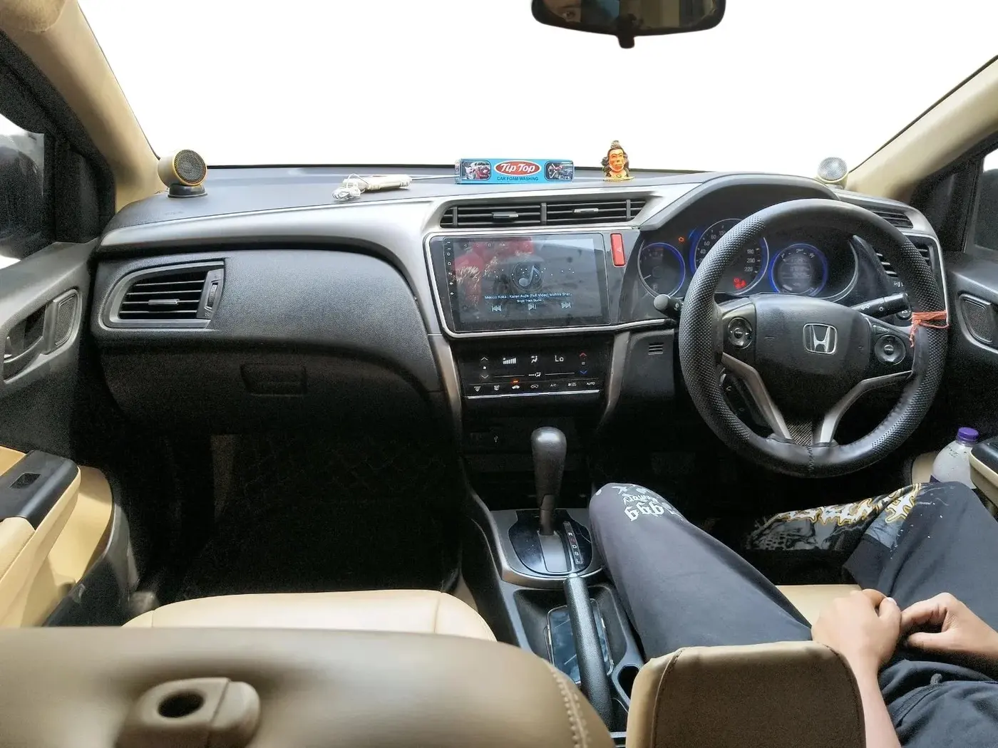 2015 Honda City 1.5L I-VTEC SV CVT, CNG, Automatic, 78,484 km, interior