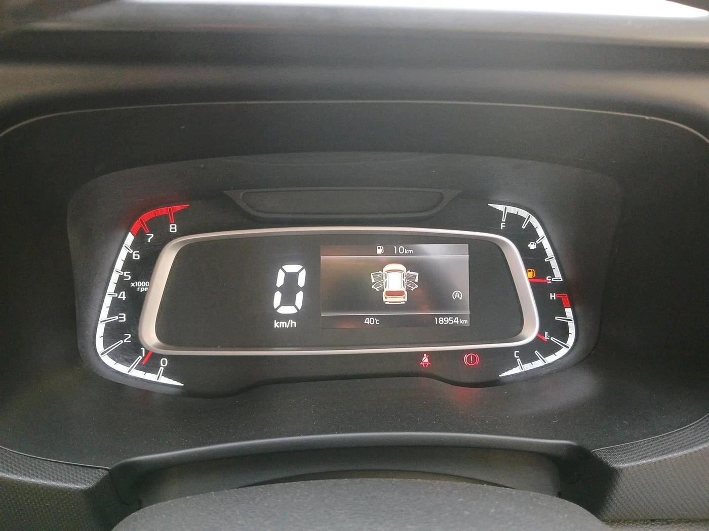 2024 KIA SONET HTE (O) 1.2 Petrol MT, Petrol, Manual, 18,954 km, interior