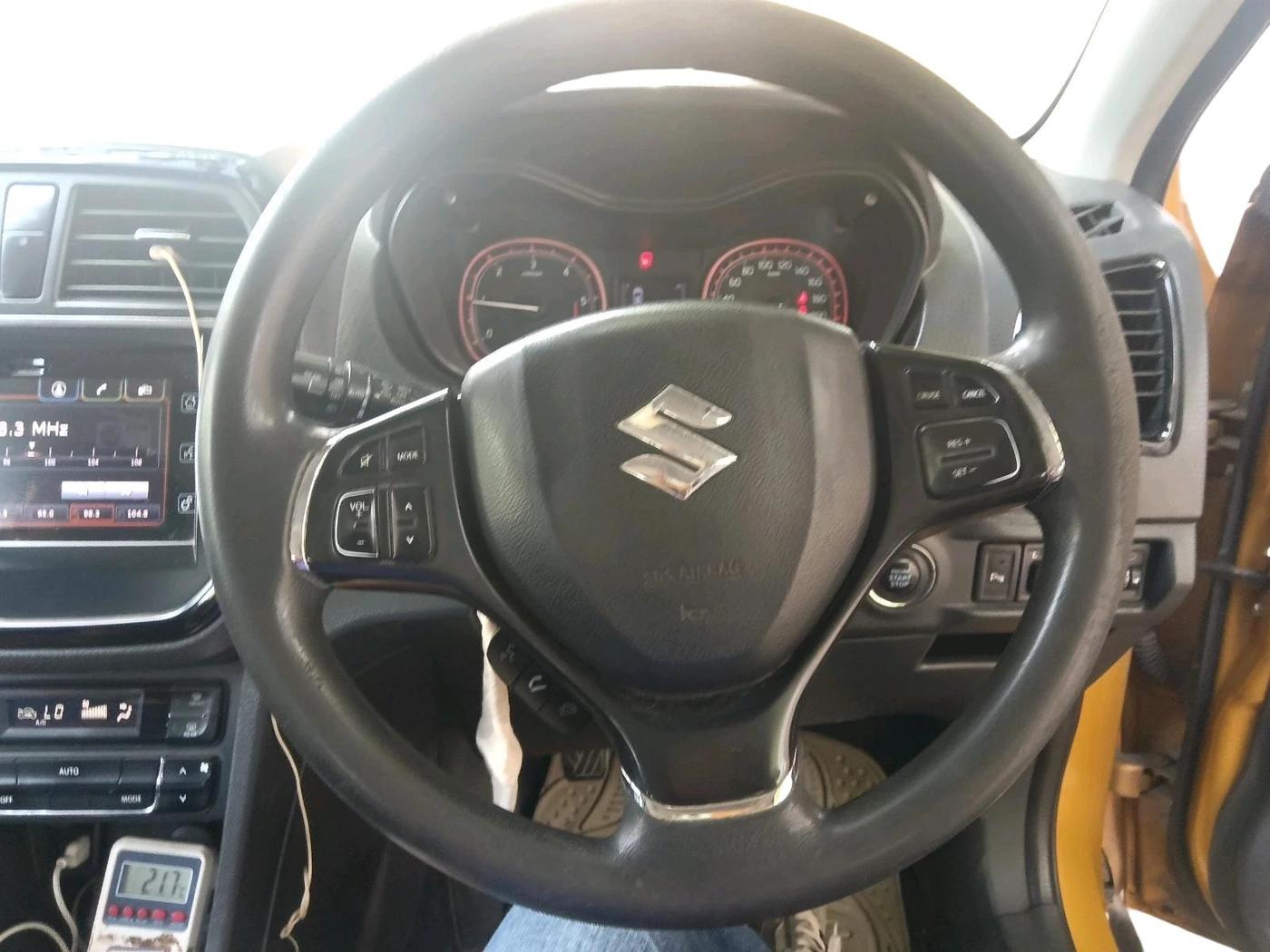 2017 Maruti Vitara Brezza ZDI PLUS, Diesel, Manual, 1,37,948 km, interior