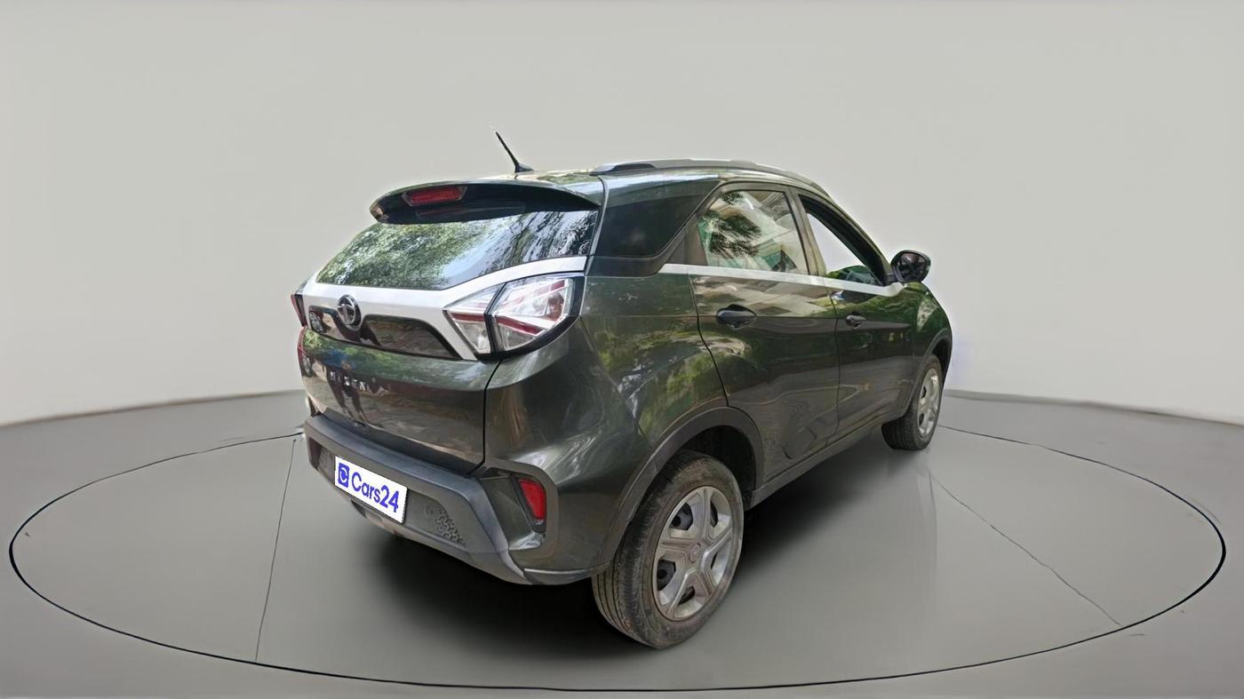 2020 Tata NEXON XM PETROL, Petrol, Manual, 43,992 km, exterior