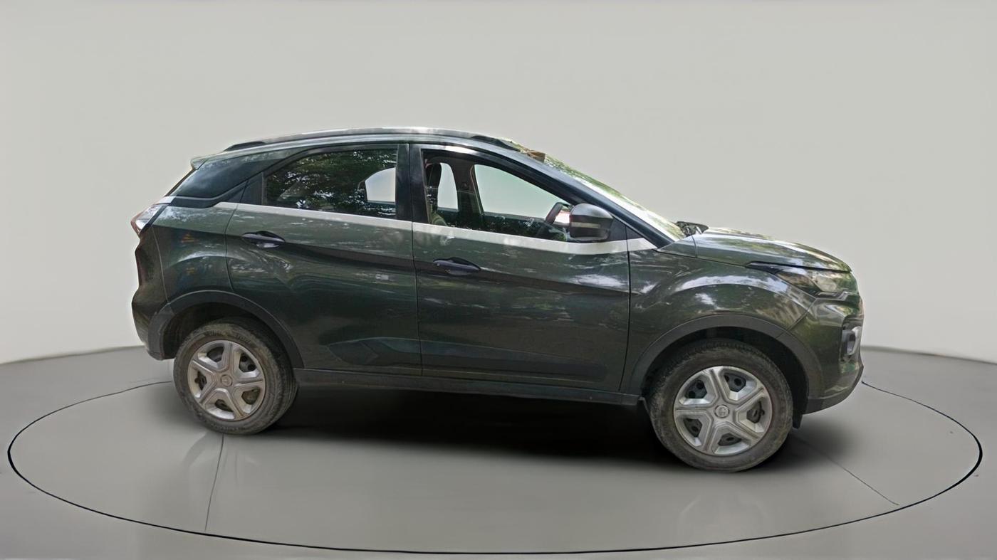 2020 Tata NEXON XM PETROL, Petrol, Manual, 43,992 km, exterior