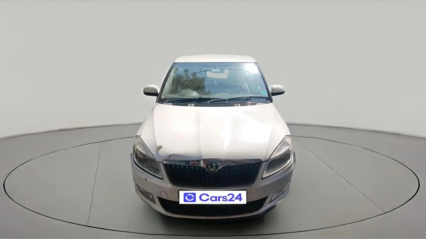2011 Skoda Fabia ELEGANCE 1.2 MPI, Petrol, Manual, 55,555 km, exterior