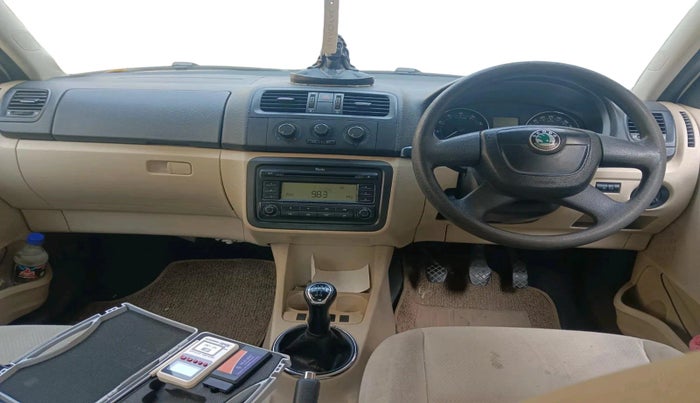 2011 Skoda Fabia ACTIVE 1.2 MPI, Petrol, Manual, 54,912 km, interior