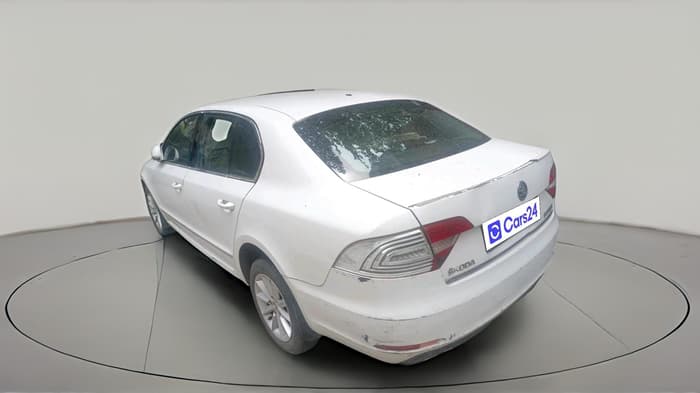 2015 Skoda Superb ELEGANCE 1.8 TSI AT, Petrol, Automatic, 92,024 km, exterior