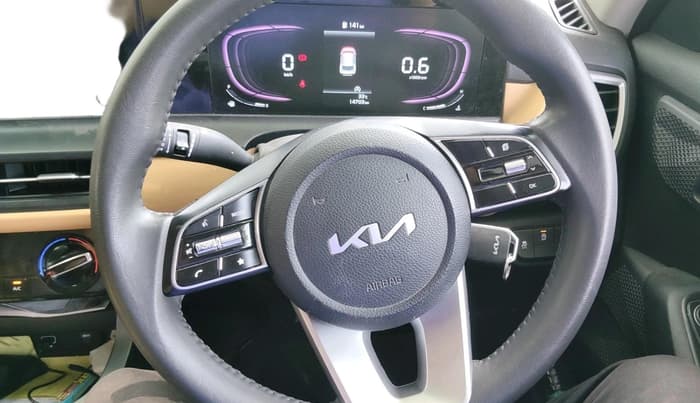 2024 KIA SELTOS  HTK 1.5 PETROL MT, Petrol, Manual, 14,703 km, interior