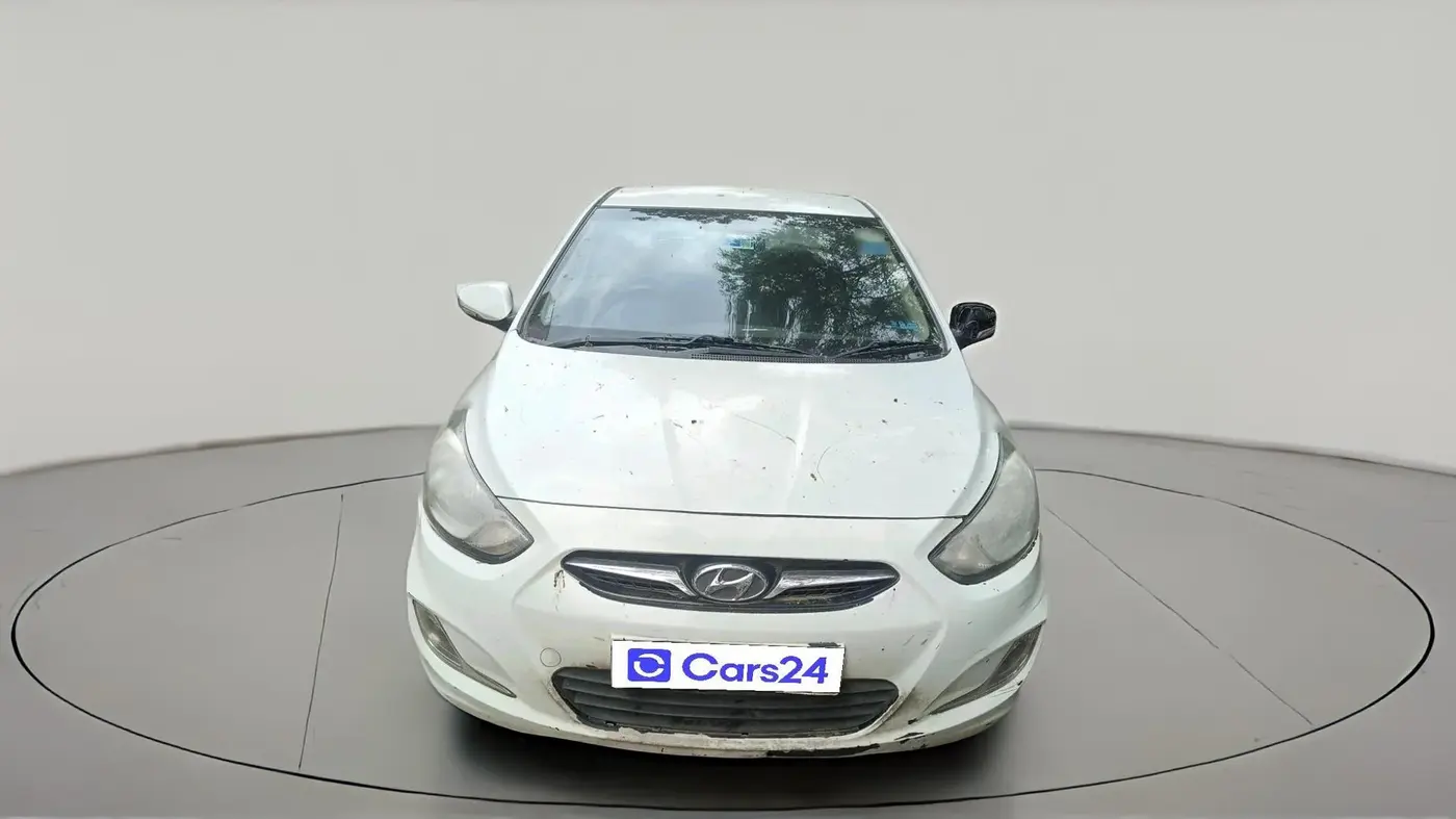 2011 Hyundai Verna FLUIDIC 1.4 VTVT, Petrol, Manual, 1,25,537 km, exterior