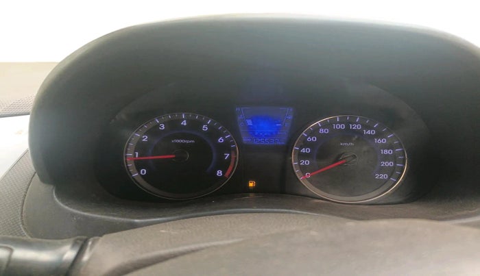 2011 Hyundai Verna FLUIDIC 1.4 VTVT, Petrol, Manual, 1,25,537 km, interior