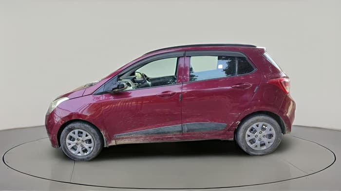 2016 Hyundai Grand i10 SPORTZ 1.2 KAPPA VTVT, CNG, Manual, 1,21,325 km, exterior