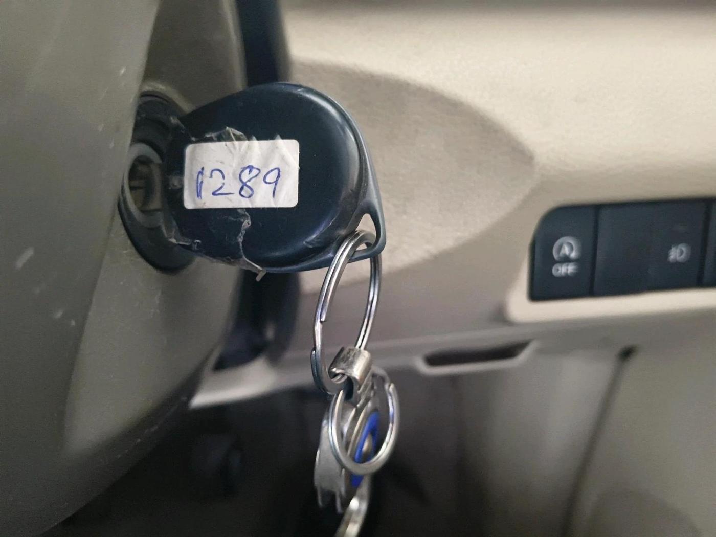 2019 Maruti Ertiga VXI SHVS, Petrol, Manual, 1,09,685 km, interior