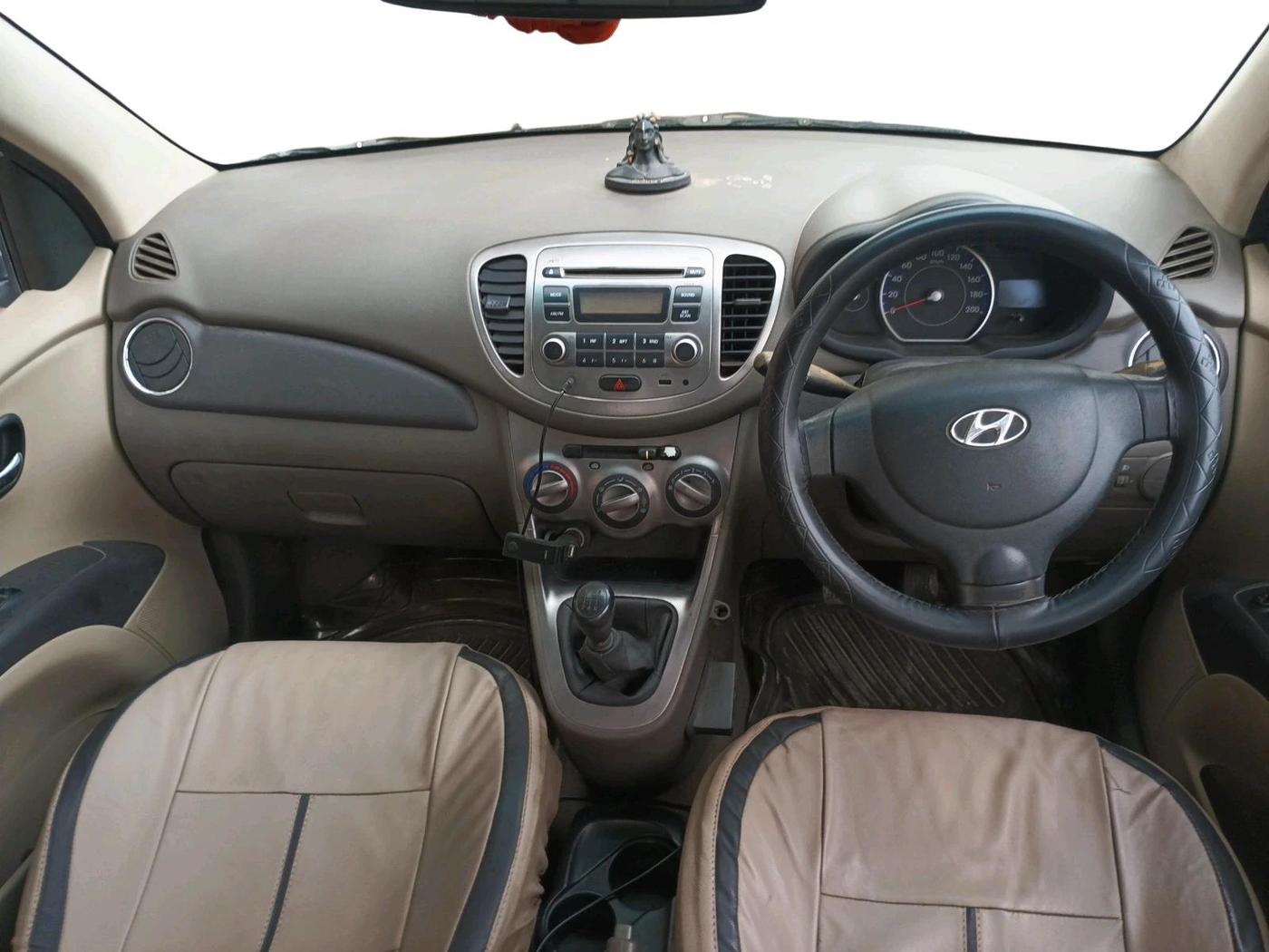 2012 Hyundai i10 MAGNA 1.2, Petrol, Manual, 51,756 km, interior