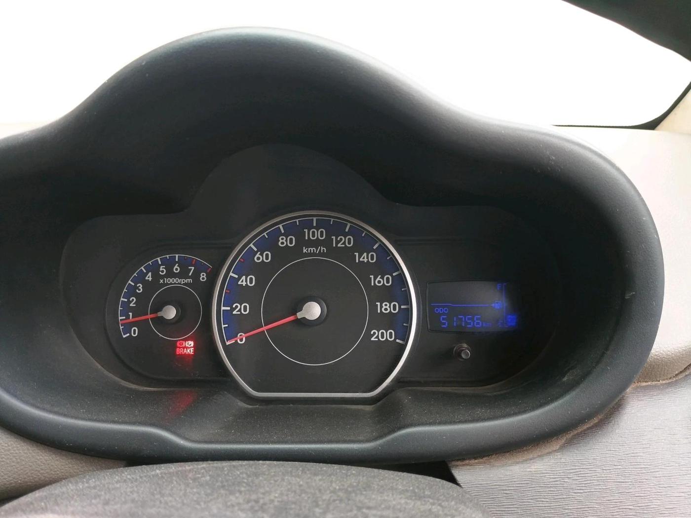2012 Hyundai i10 MAGNA 1.2, Petrol, Manual, 51,756 km, interior