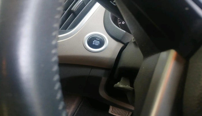 2018 Hyundai Creta SX PLUS AT 1.6 PETROL, Petrol, Automatic, 22,651 km, interior