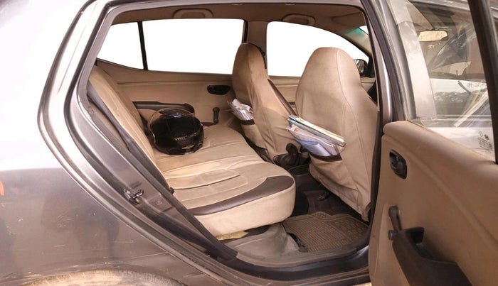 2013 Hyundai i10 ERA 1.1, CNG, Manual, 75,416 km, interior