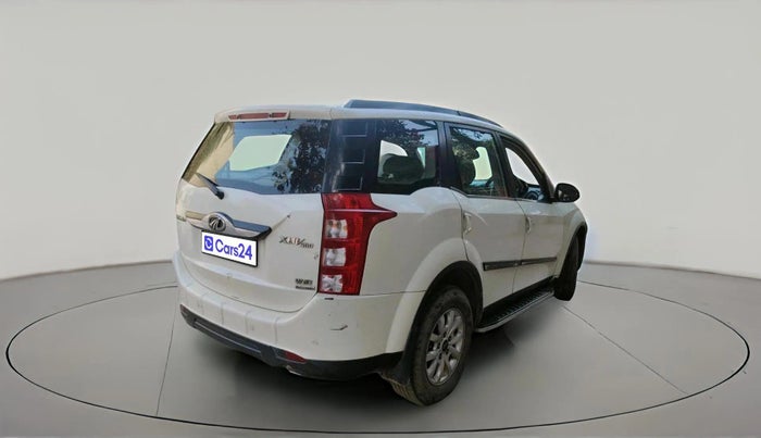 2016 Mahindra XUV500 W10 AT 1.99, Diesel, Automatic, 89,763 km, exterior