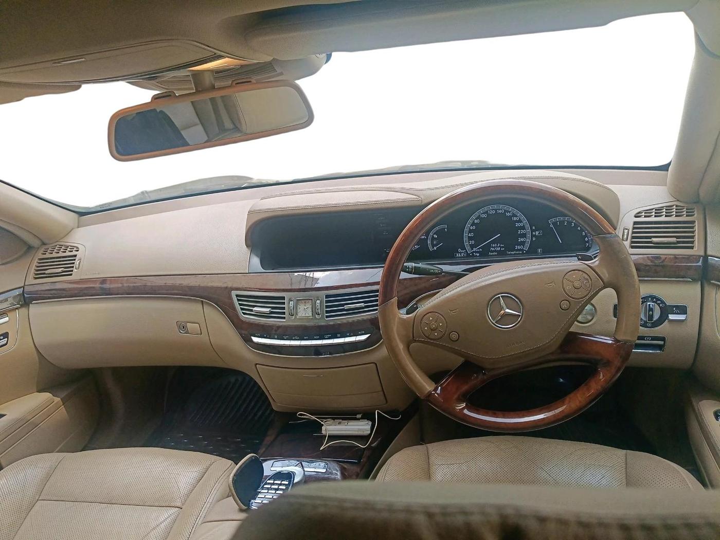 2011 Mercedes Benz S Class 350 L, Petrol, Automatic, 76,738 km, interior