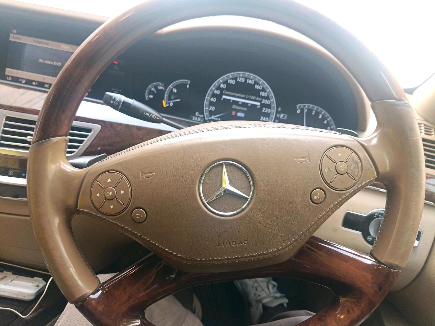 2011 Mercedes Benz S Class 350 L, Petrol, Automatic, 76,738 km, interior