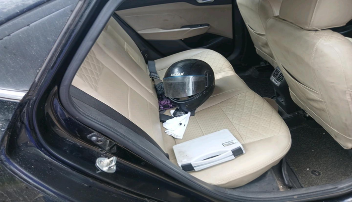 2018 Hyundai Verna 1.6 VTVT SX, Petrol, Manual, 29,197 km, interior