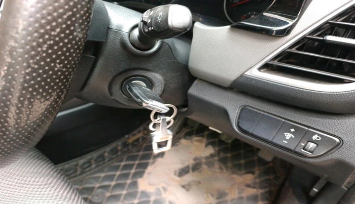 2019 KIA SELTOS HTK 1.5 PETROL, Petrol, Manual, 65,279 km, interior