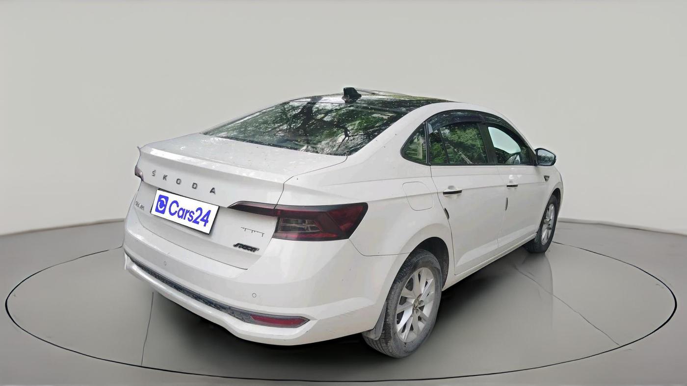 2022 Skoda SLAVIA AMBITION 1.0L TSI AT, Petrol, Automatic, 48,057 km, exterior
