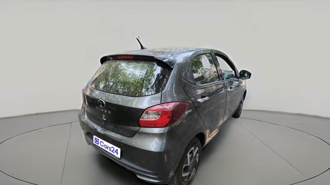 2025 Tata Tiago XM PETROL, Petrol, Manual, 10,929 km, exterior