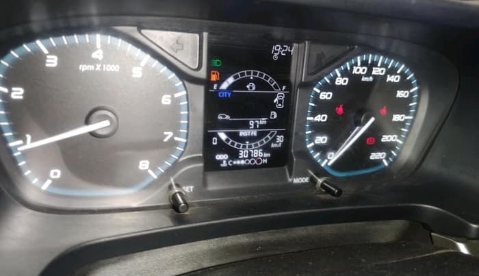 2022 Tata ALTROZ XZ PETROL, Petrol, Manual, 30,786 km, interior