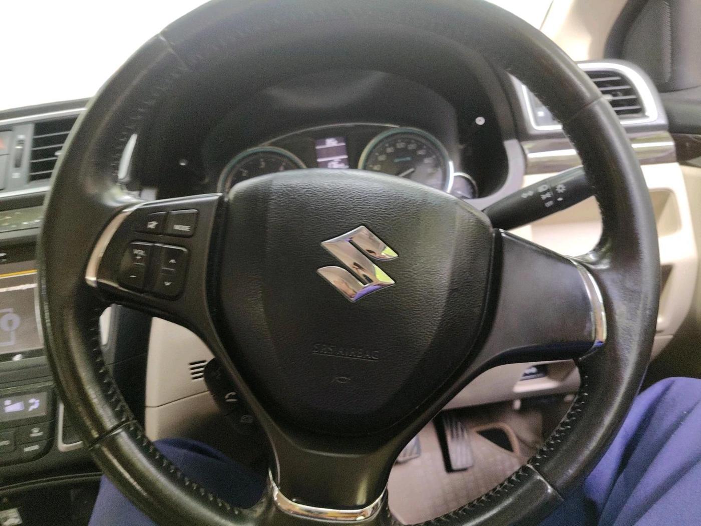 2016 Maruti Ciaz ZDI+ SHVS, Diesel, Manual, 65,694 km, interior
