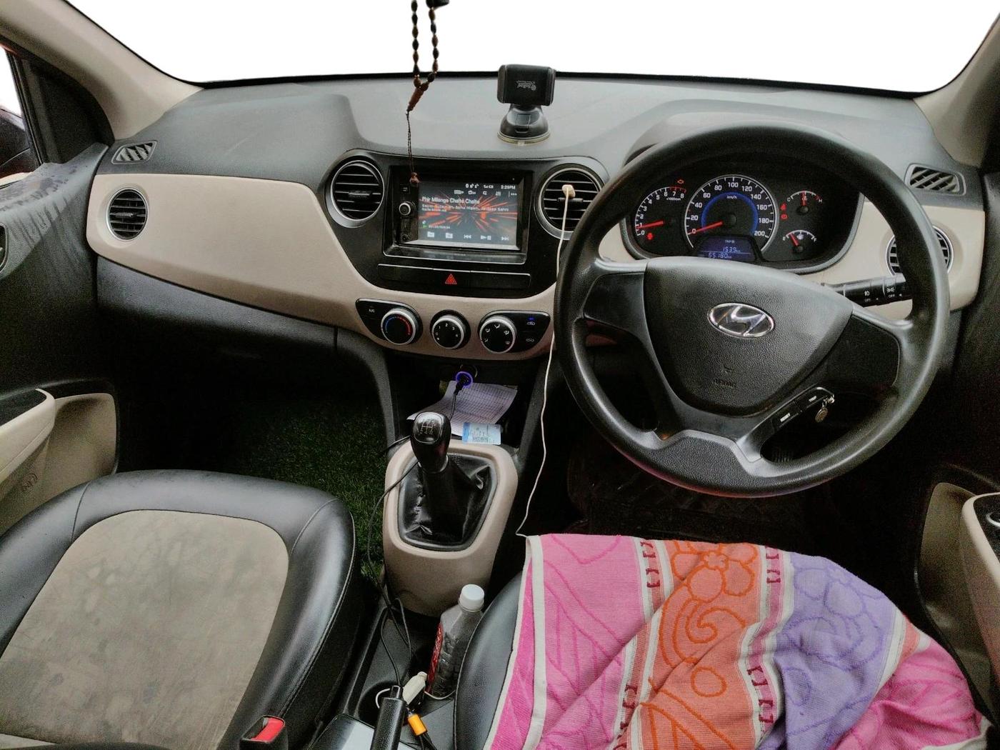 2017 Hyundai Grand i10 MAGNA 1.2 KAPPA VTVT, CNG, Manual, 65,180 km, interior