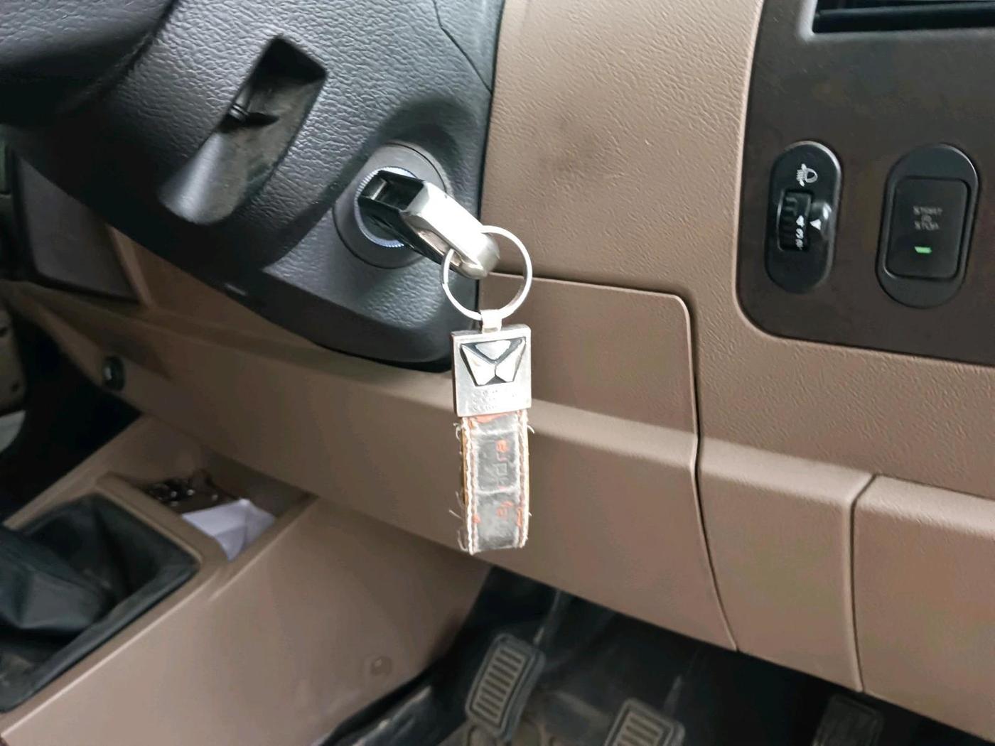 2023 Mahindra Bolero B6 (O), Diesel, Manual, 1,12,093 km, interior