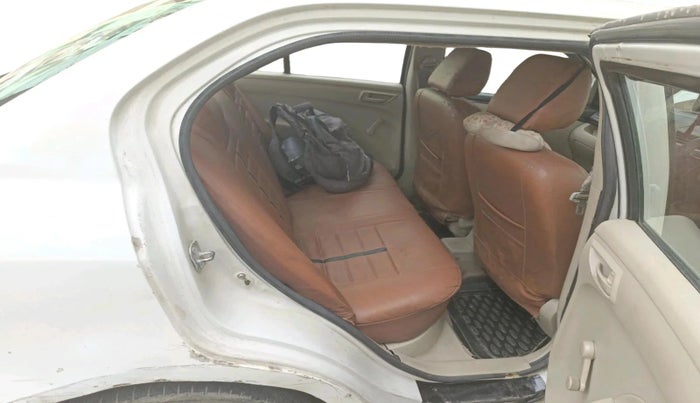2015 Maruti Swift Dzire LXI, CNG, Manual, 2,50,475 km, interior