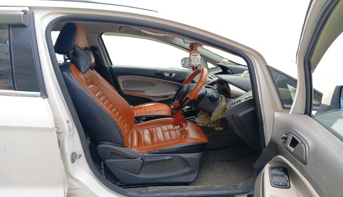 2017 Ford Ecosport TITANIUM 1.5L DIESEL, Diesel, Manual, 1,02,278 km, interior