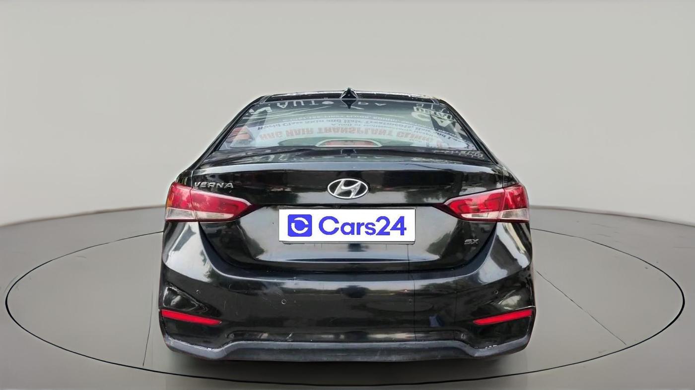 2018 Hyundai Verna 1.6 VTVT SX (O) AT, CNG, Automatic, 69,775 km, exterior