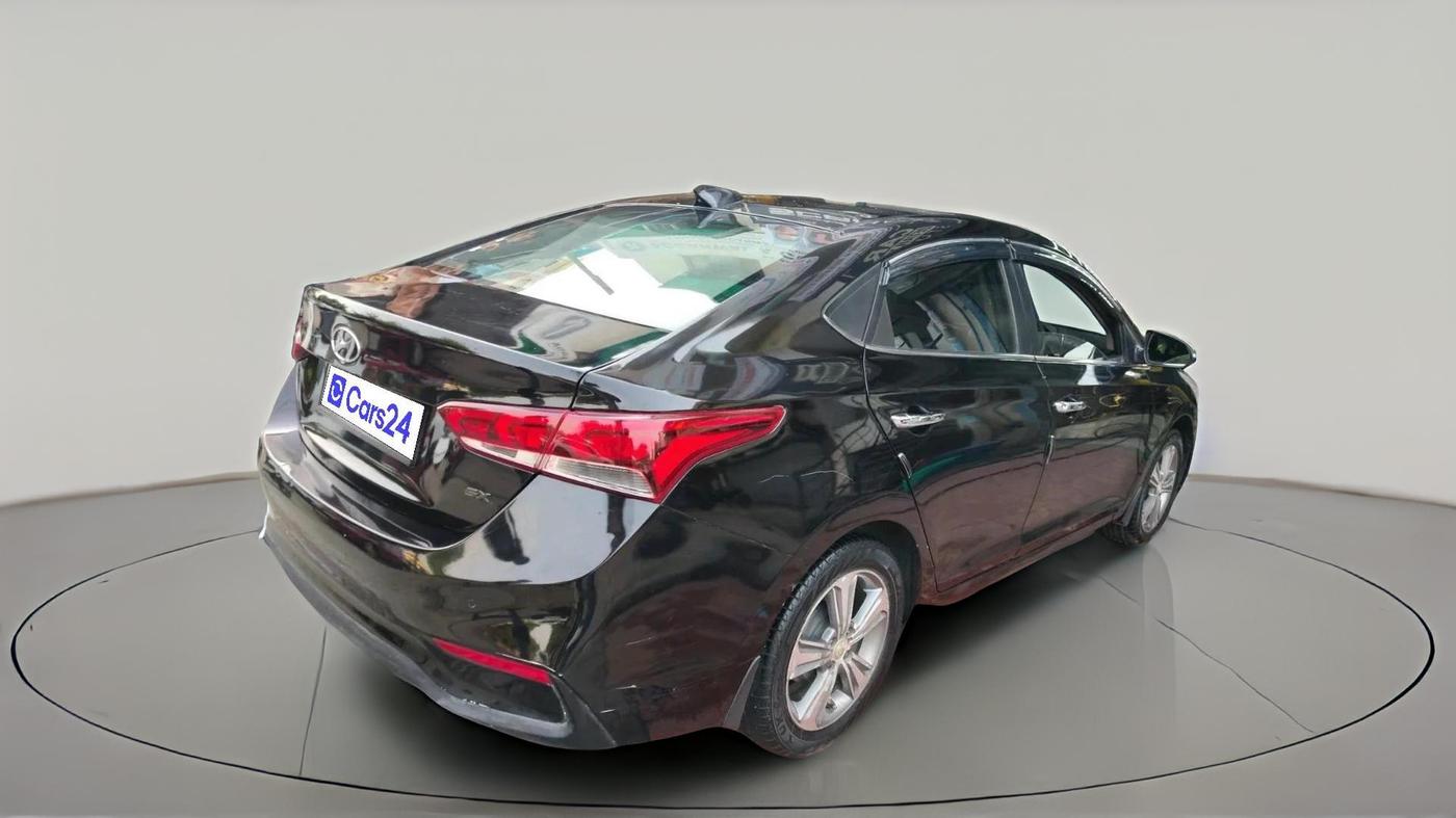 2018 Hyundai Verna 1.6 VTVT SX (O) AT, CNG, Automatic, 69,775 km, exterior