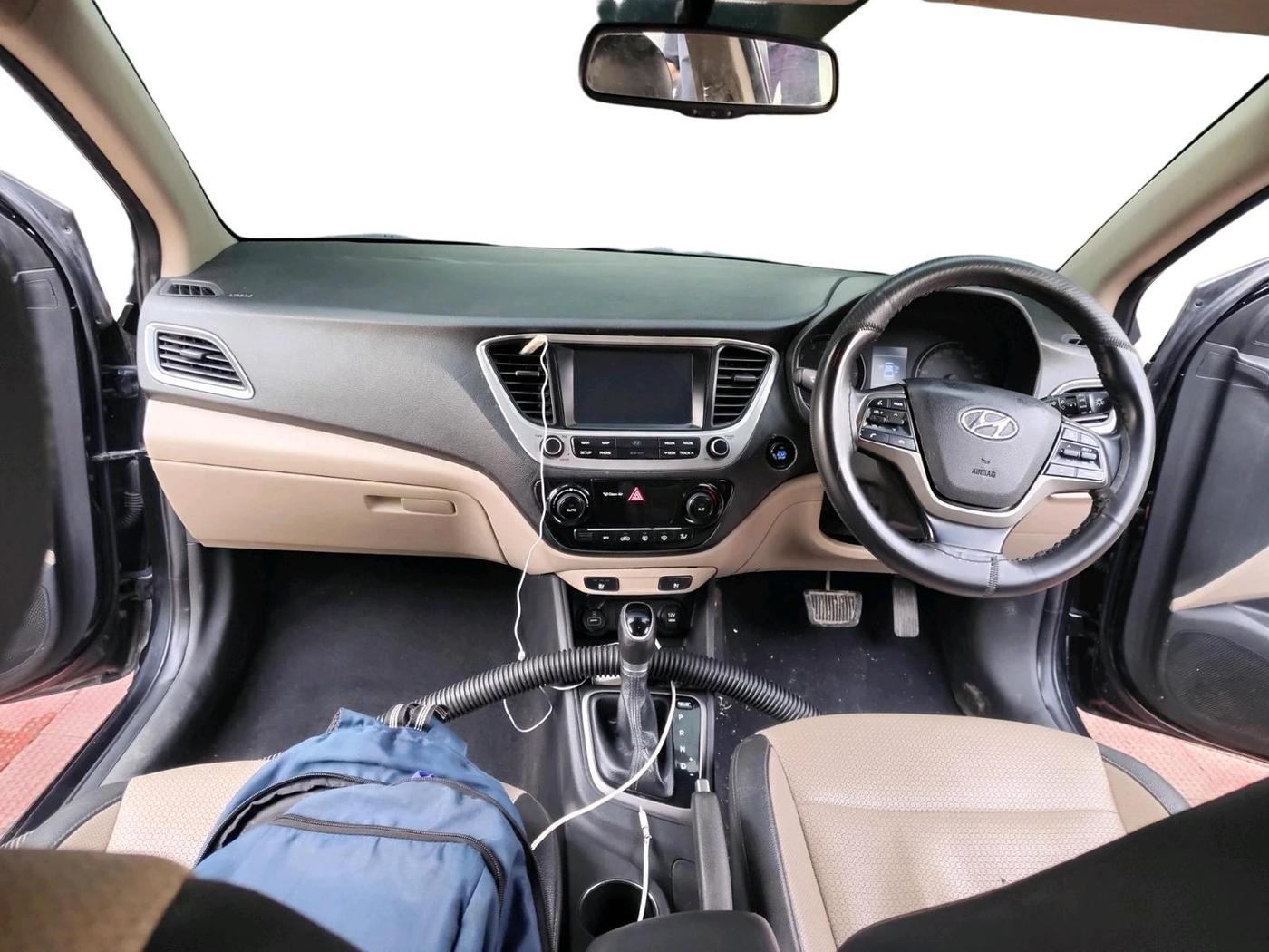 2018 Hyundai Verna 1.6 VTVT SX (O) AT, CNG, Automatic, 69,775 km, interior