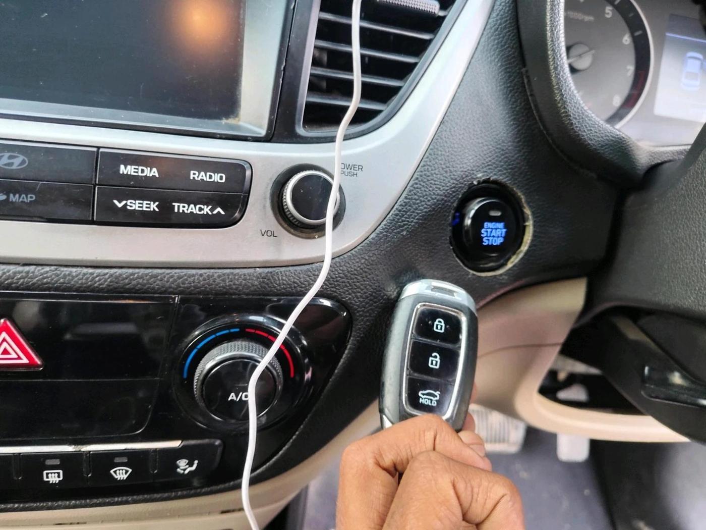 2018 Hyundai Verna 1.6 VTVT SX (O) AT, CNG, Automatic, 69,775 km, interior
