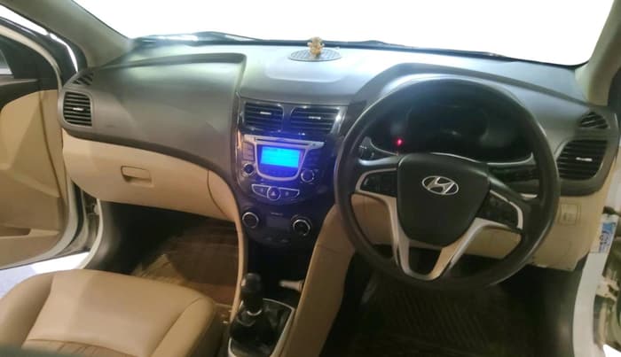 2013 Hyundai Verna FLUIDIC 1.6 VTVT SX, Petrol, Manual, 77,315 km, interior