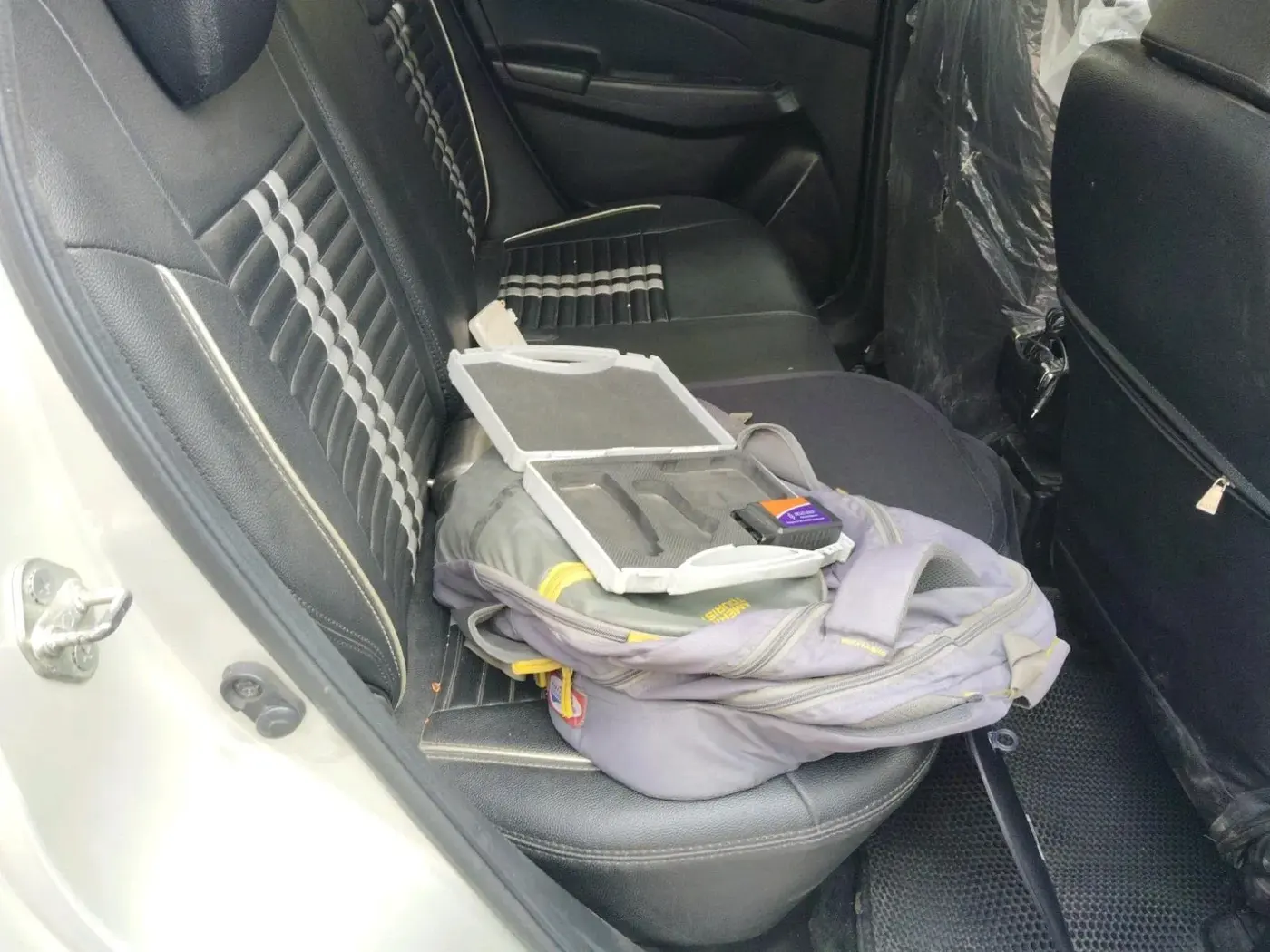 2018 Maruti Swift ZXI AMT, Petrol, Automatic, 94,000 km, interior