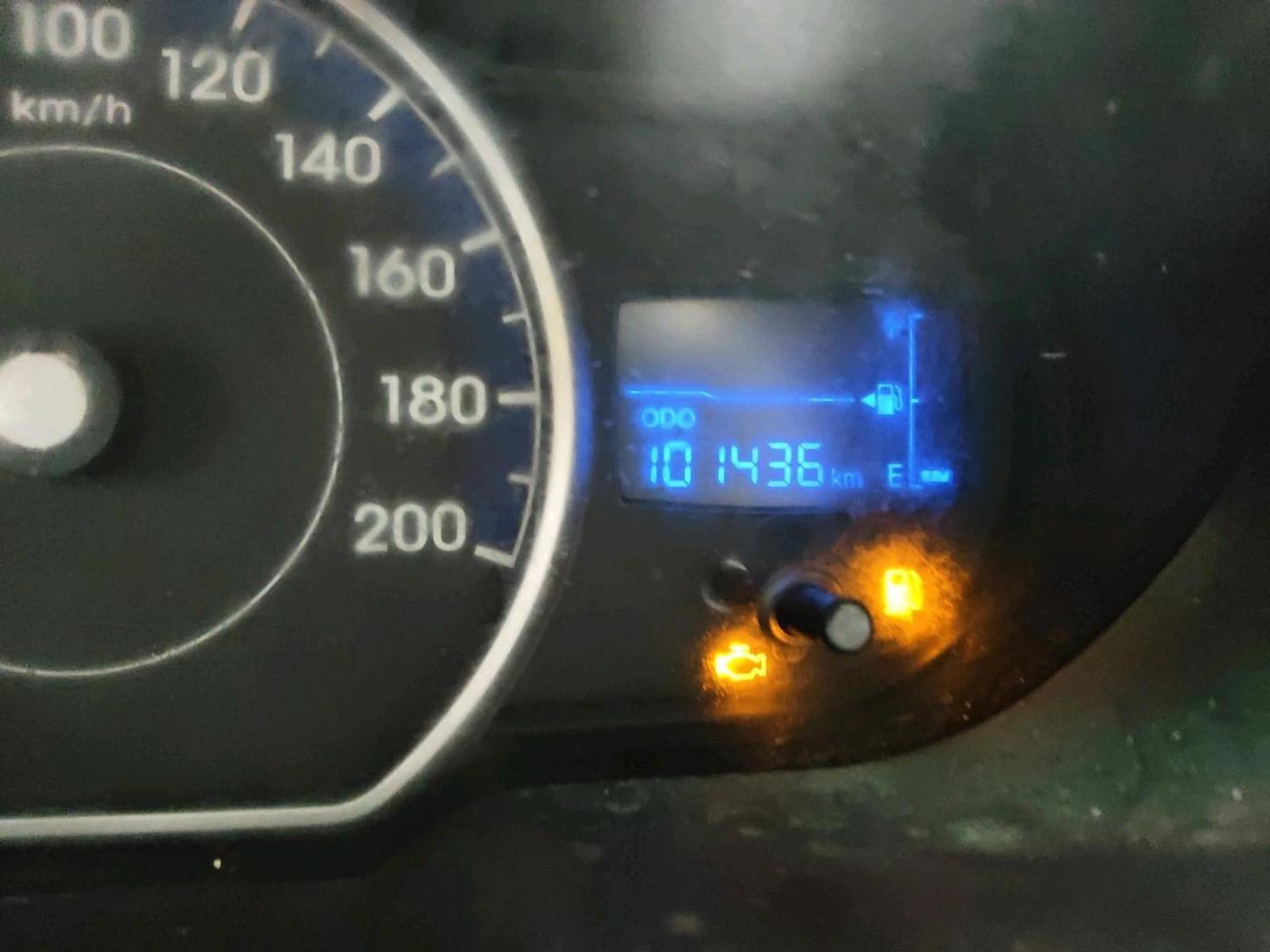 2012 Hyundai i10 MAGNA 1.2, Petrol, Manual, 1,01,436 km, interior