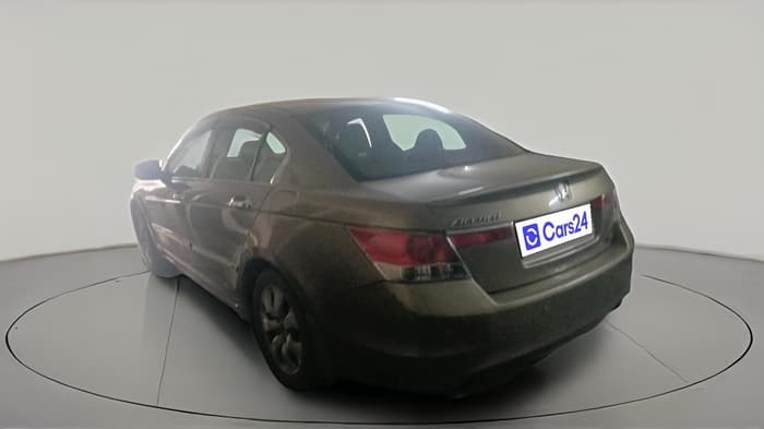 2011 Honda Accord 3.5L V6 I-VTEC AT, Petrol, Automatic, 8,00,881 km, exterior