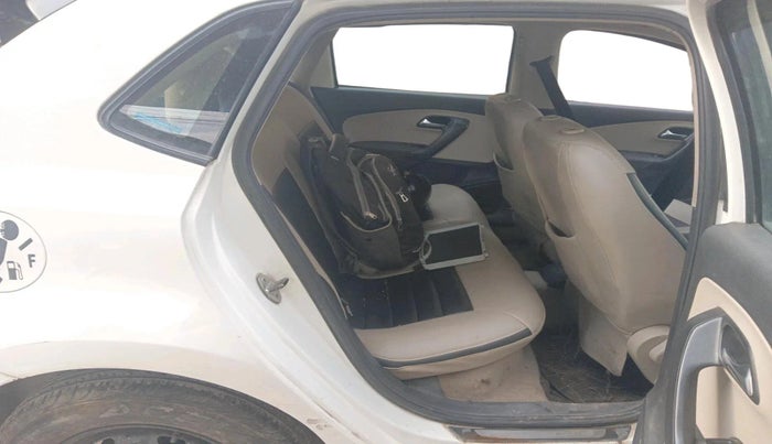 2011 Volkswagen Polo COMFORTLINE 1.2L PETROL, Petrol, Manual, 89,428 km, interior