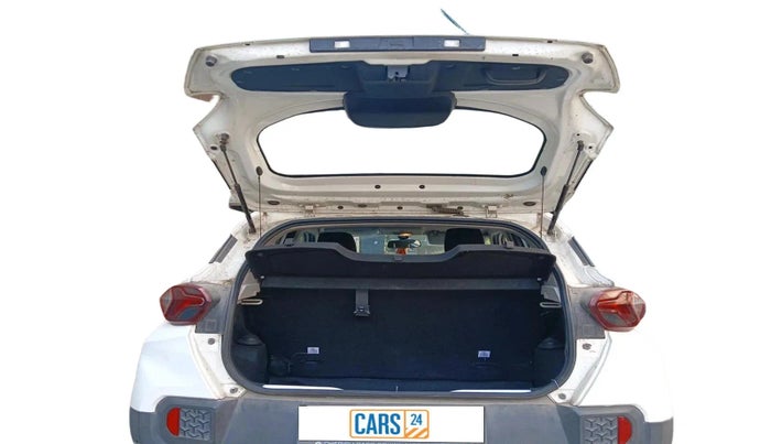 2023 Tata PUNCH ADVENTURE AMT, Petrol, Automatic, 26,500 km, exterior