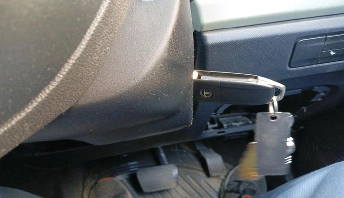 2023 Tata PUNCH ADVENTURE AMT, Petrol, Automatic, 26,500 km, interior