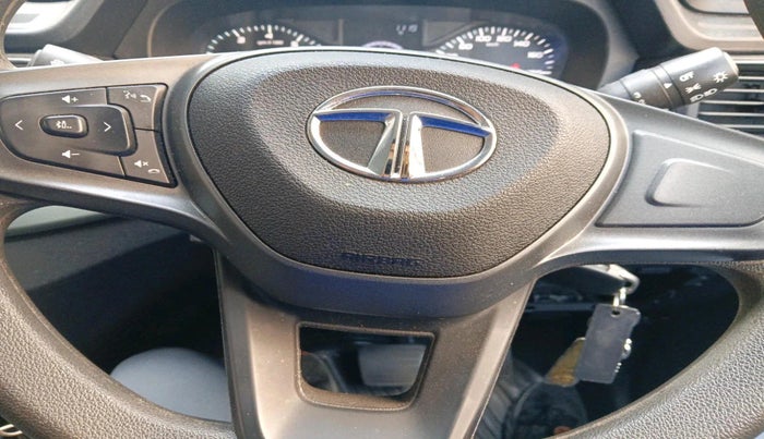 2023 Tata PUNCH ADVENTURE AMT, Petrol, Automatic, 26,500 km, interior