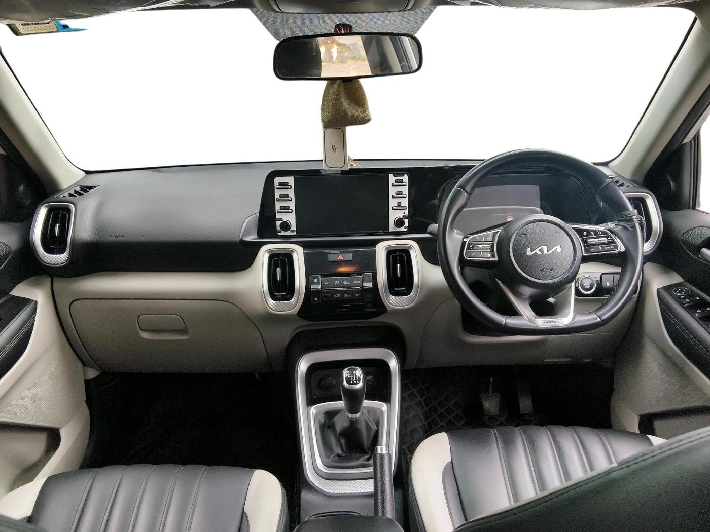 2023 KIA SONET HTX 1.0 IMT, Petrol, Manual, 52,525 km, interior