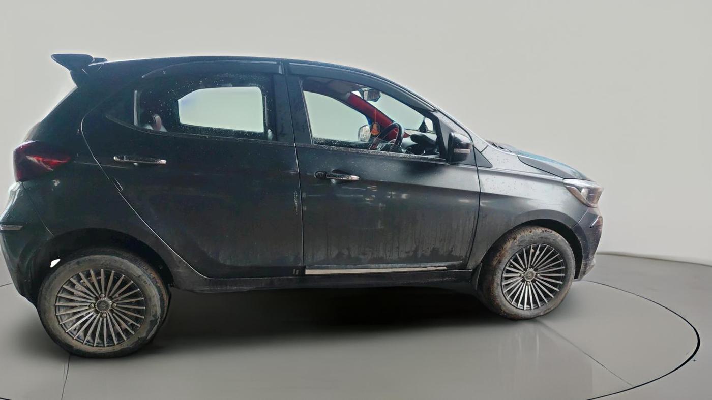 2022 Tata Tiago XT CNG, CNG, Manual, 37,466 km, exterior