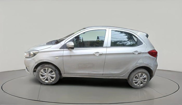 2017 Tata Tiago XT PETROL, Petrol, Manual, 1,57,633 km, exterior