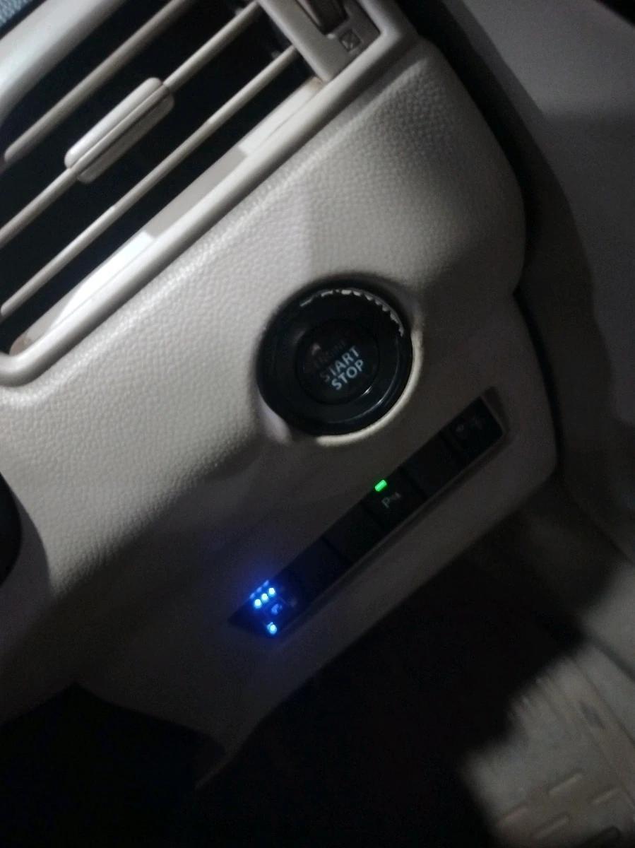 2018 Maruti Dzire ZXI PLUS AMT, CNG, Automatic, 1,56,607 km, interior